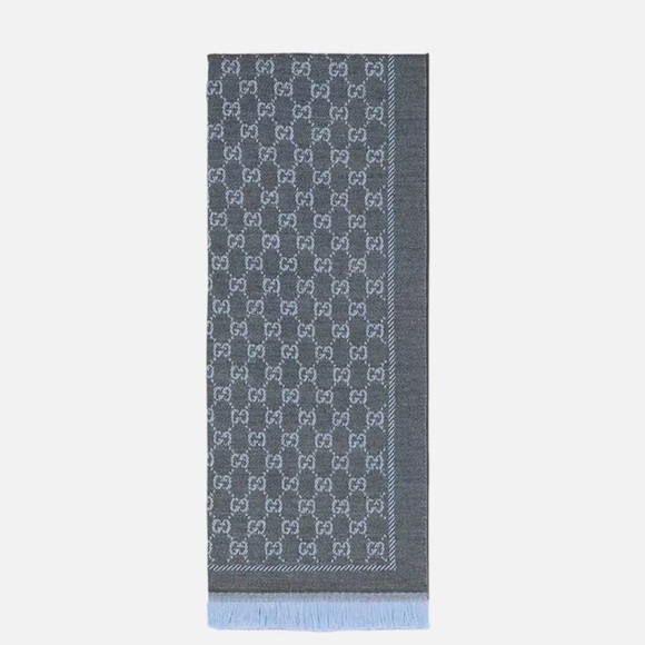 GUCCI REVERSIBLE SCARF. NWT - Picture 5 of 13